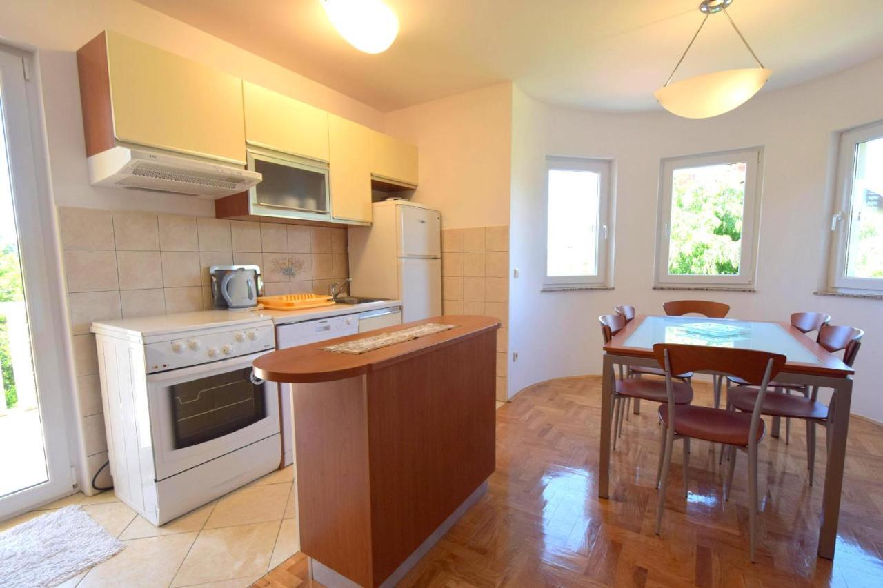 Apartment Mirela Malinska Dış mekan fotoğraf